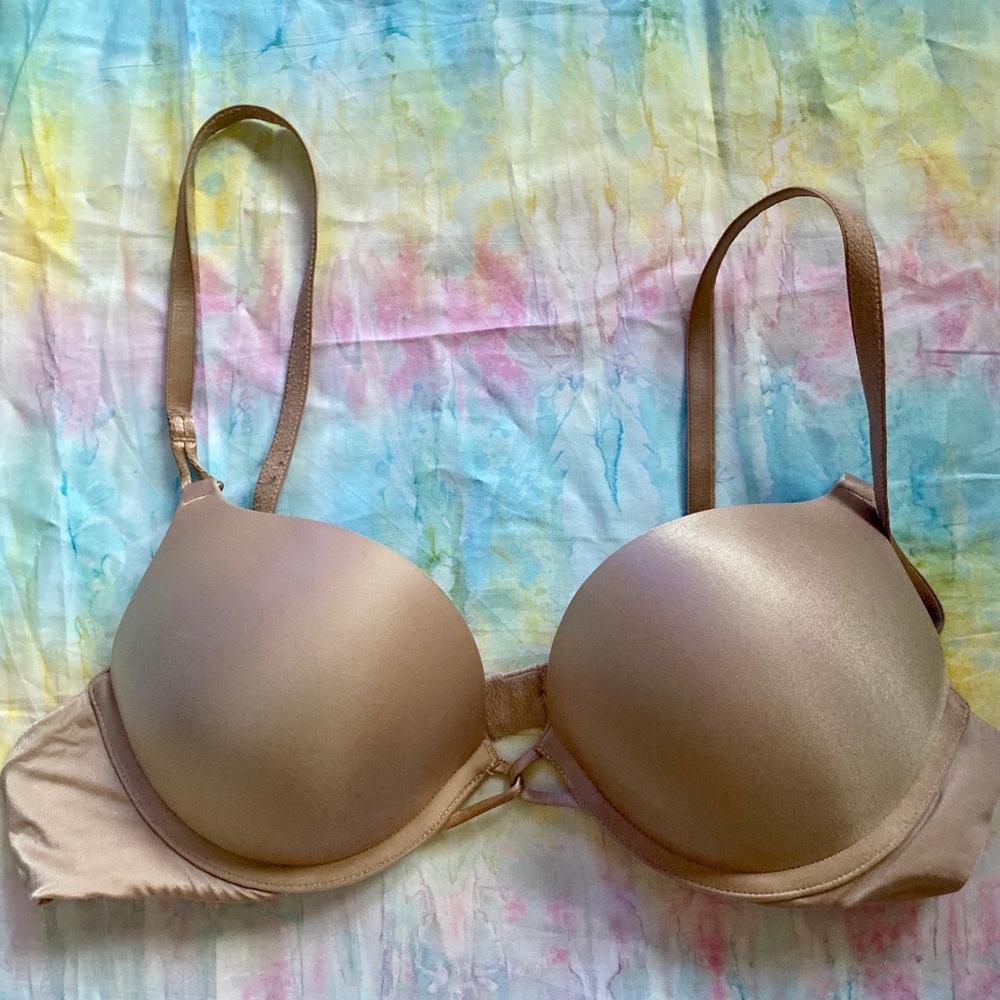 Victoria’s Secret Bombshell Bra 36A